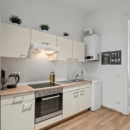 City Apartment, Central, 2 Min To U1 Keplerplatz Vienna Exterior photo