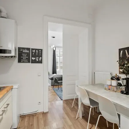City Apartment, Central, 2 Min To U1 Keplerplatz Vienna Exterior photo