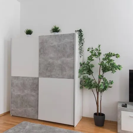 City Apartment, Central, 2 Min To U1 Keplerplatz Vienna Exterior photo