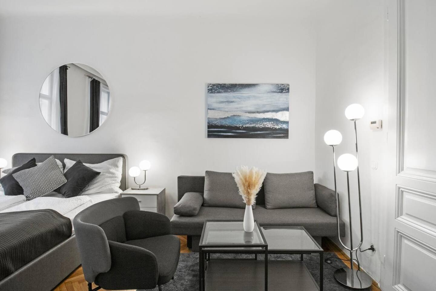 Apartment Apartment, Central, 2 Min To U1 Keplerplatz Vienna