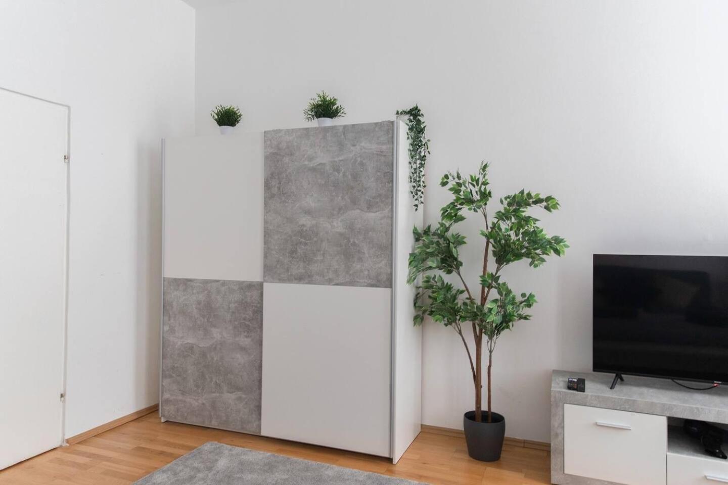 Apartment, Central, 2 Min To U1 Keplerplatz *
